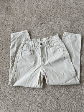 H&M High Waist Paper Bag jeans, size 4